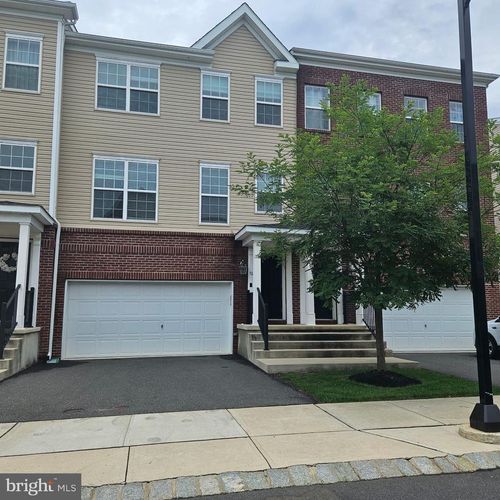 76 Kramer Ct, FLORENCE, NJ, 08518-4033 | Card Image