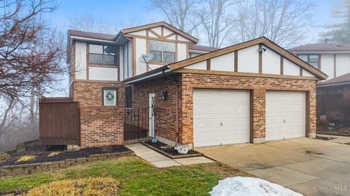 5658 Springdale Rd, Colerain Twp, OH, 45251-1826 | Card Image