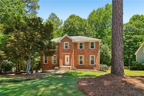 2270 Rushmore Dr, Marietta, GA, 30062-6541 | Card Image