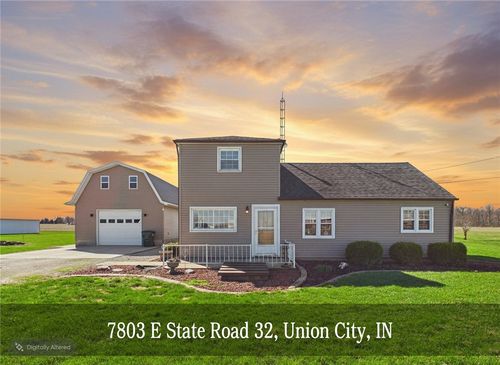 7803 E State Road 32, Union City, IN, 47390-8586 | Card Image