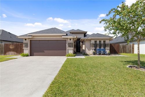516 Hunter Dr, Alamo, TX, 78516-1206 | Card Image