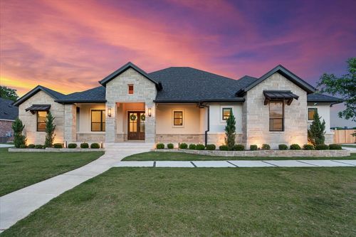 205 O W Lowery Dr, Salado, TX, 76571 | Card Image