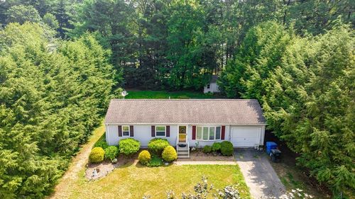 23 Saffron Cir, Springfield, MA, 01129-1512 | Card Image