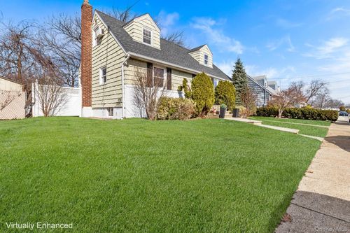 119 Osborne Rd, West Hempstead, NY, 11552-1344 | Card Image