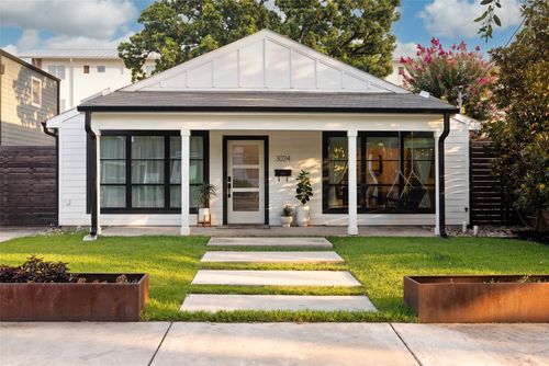 3024 Adolph St, Dallas, TX, 75204-5562 | Card Image