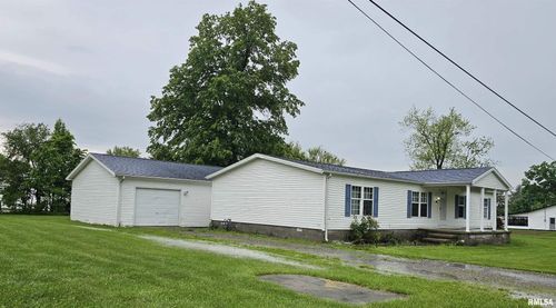 403 E Sycamore St, Kinmundy, IL, 62854-1945 | Card Image