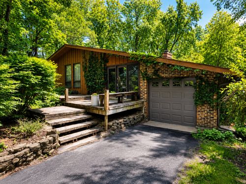 3N353 Pine Hills Rd, St. Charles, IL, 60175-7686 | Card Image