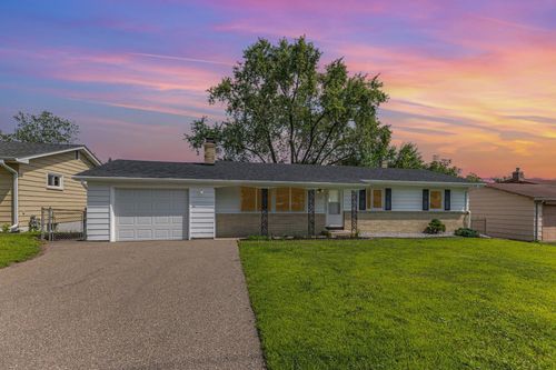 136 White Bear Ave N, Saint Paul, MN, 55106-6012 | Card Image