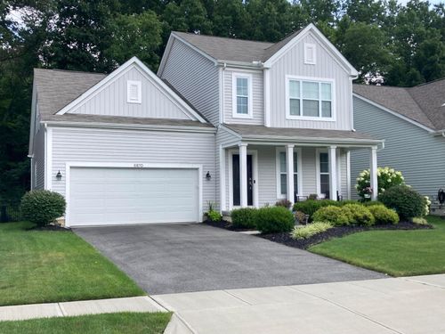 6870 Brooklyn Heights Rd, Westerville, OH, 43081-7718 | Card Image