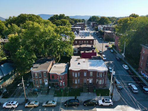 117 Renwick St, Newburgh, NY, 12550-5929 | Card Image