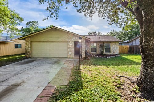 923 Saddlebrook Dr, San Antonio, TX, 78245-1630 | Card Image
