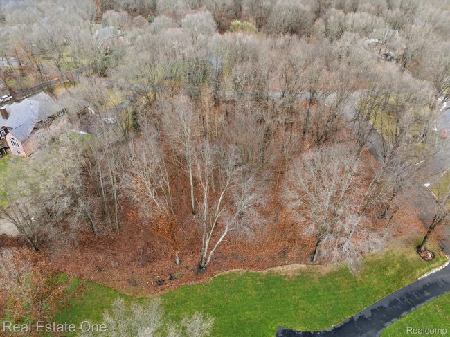2423 Canterwood, Home with 0 bedrooms, 0 bathrooms and null parking in Highland MI | Image 8