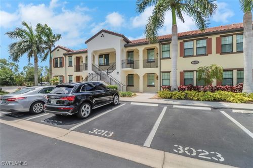 unit-103-15126 Palmer Lake Cir, NAPLES, FL, 34109-9055 | Card Image