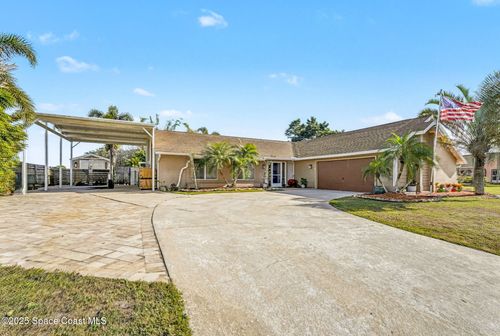 1131 Fairway Ct Ne, Palm Bay, FL, 32905-3751 | Card Image