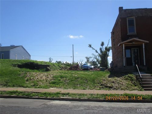4564 Saint Louis Ave, Saint Louis, MO, 63115-2324 | Card Image
