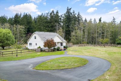 423 Dalton Road, House other with 3 bedrooms, 1 bathrooms and 2 parking in Coupeville WA | Image 2