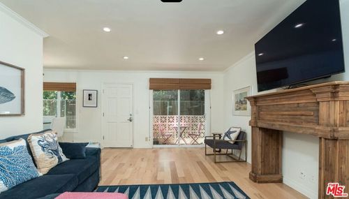 3-1024 5th St, Santa Monica, CA, 90403-3827 | Card Image