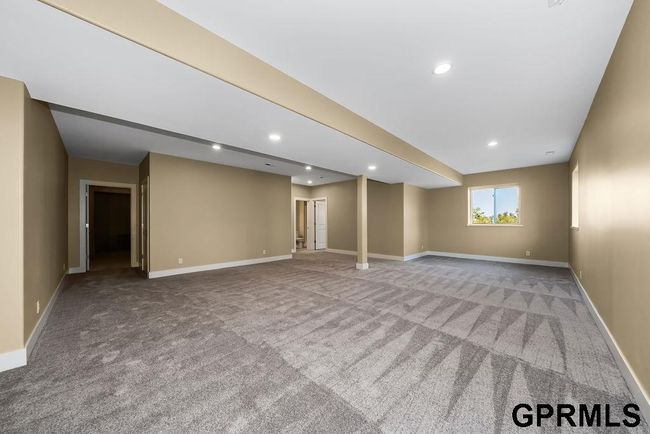 1325 Copper Mountain Dr, House other with 3 bedrooms, 3 bathrooms and 3 parking in Crescent IA | Image 35