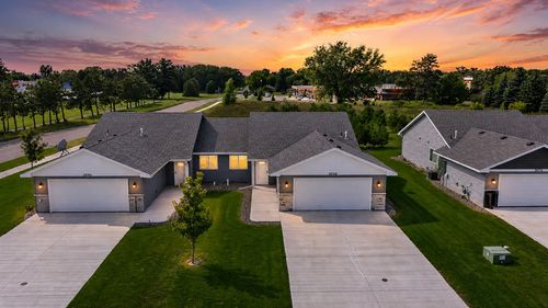 38768 Maple Ct, North Branch, MN, 55056-6184 | Card Image