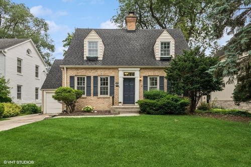 4235 Clausen Ave, Western Springs, IL, 60558-1232 | Card Image
