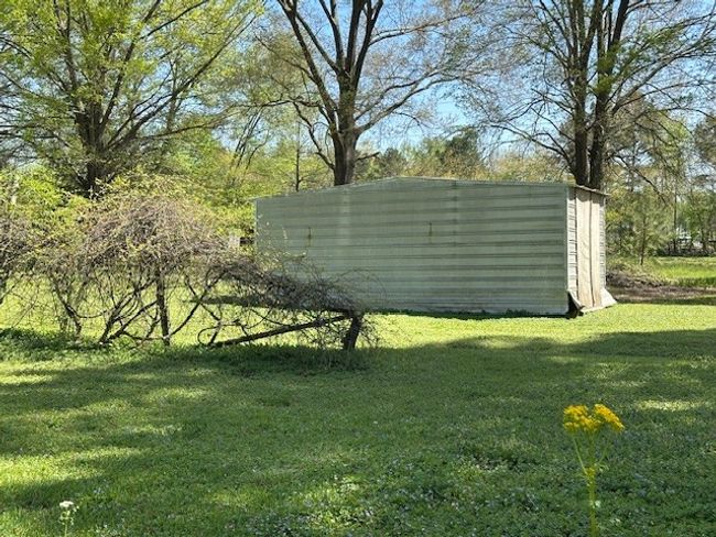 410 Jacqueline Cir, House other with 3 bedrooms, 3 bathrooms and 1 parking in Camden TN | Image 58