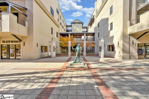 unit-401-233 N Main Street, Greenville, SC, 29601 | Card Image