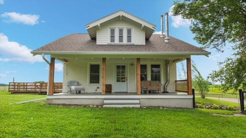 21038 Lace Ave, Hutchinson, MN, 55350-6001 | Card Image