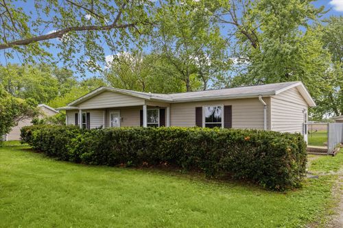 5816 N Route 48, Decatur, IL, 62526-8743 | Card Image
