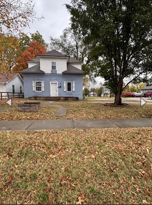 1201 W Chase St, Springfield, MO, 65803-1554 | Card Image