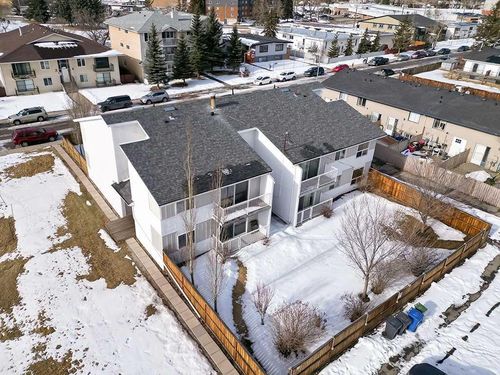 5-4328 75 St Nw, Calgary, AB, T3B2M8 | Card Image