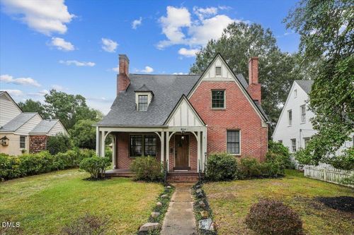 804 Broad St W, Wilson, NC, 27893-3033 | Card Image