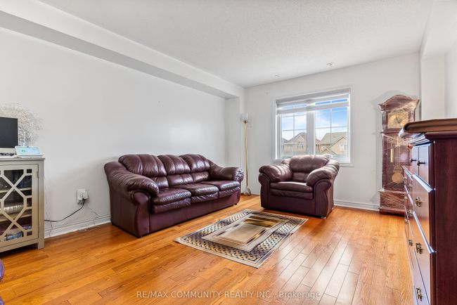 2662 Bur Oak Ave, House attached with 3 bedrooms, 4 bathrooms and 3 parking in Markham ON | Image 5