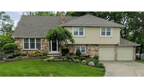 9146 Antioch Rd, Overland Park, KS, 66212-3866 | Card Image