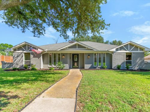 213 Turpin Dr, Highland Village, TX, 75077-7228 | Card Image