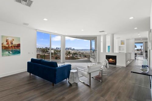 1777 Puterbaugh St, San Diego, CA, 92103-2713 | Card Image