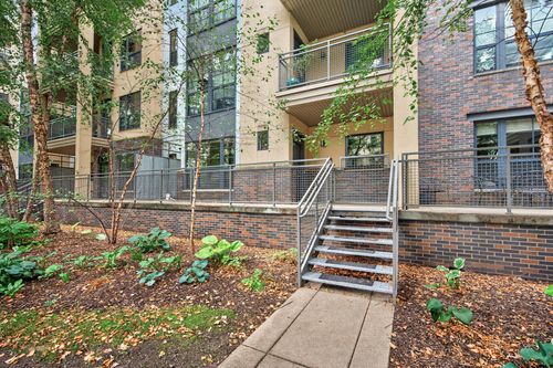 102-2565 Franklin Ave, Saint Paul, MN, 55114-3002 | Card Image