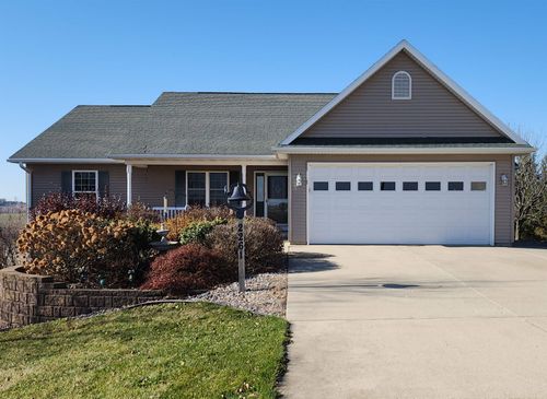 N2261 Richland Rd, Monroe, WI, 53566-9548 | Card Image