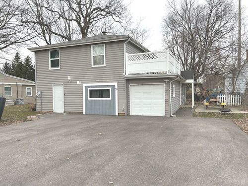 b-2604 Fair Oak Ln, Mchenry, IL, 60051-9357 | Card Image