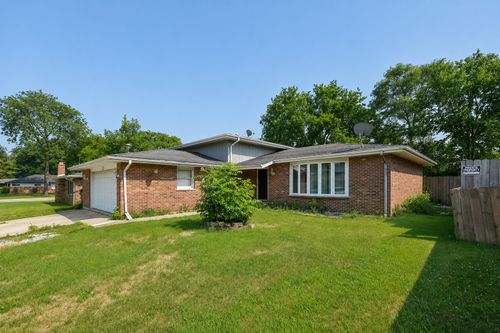 3 Rich Ct, Park Forest, IL, 60466-1507 | Card Image