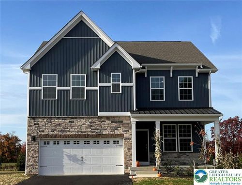 311 Knollwood Dr, Forks Twp, PA, 18040-8723 | Card Image