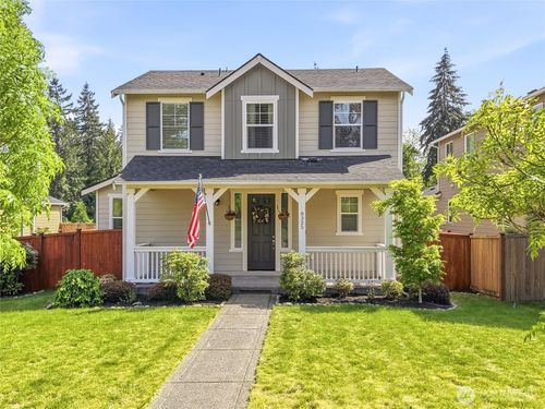 8325 22nd Ave Se, Lacey, WA, 98513-3404 | Card Image