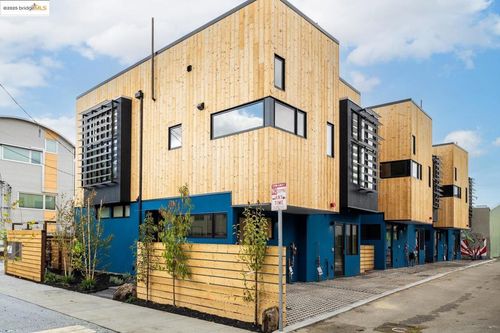 817 Jones St, Berkeley, CA, 94710-1826 | Card Image