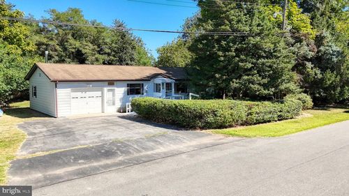 533 E 3rd St, FREDERICA, DE, 19946-2216 | Card Image