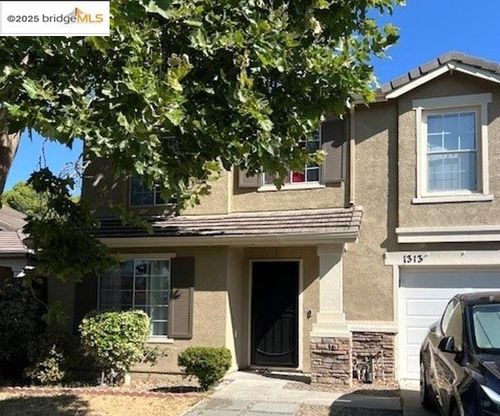 1313 Sienna Park Dr, Tracy, CA, 95376-7906 | Card Image