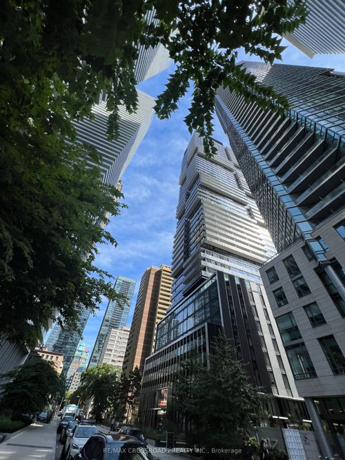 1401-55 Charles St E, Toronto, ON, M4Y0J1 | Card Image