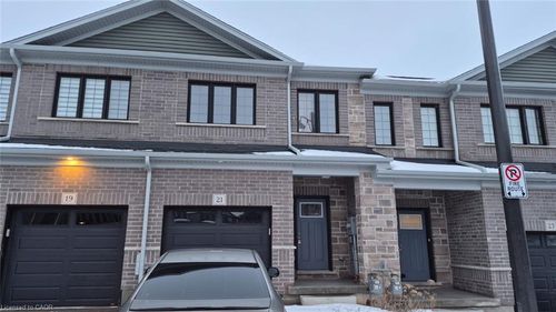 {{alt}} | Card Image