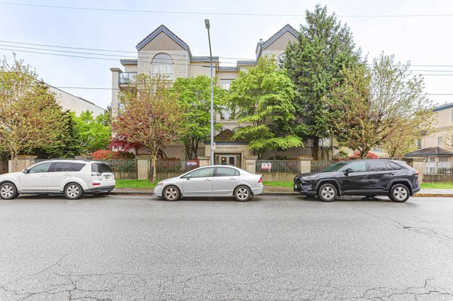 203 - 8380 Jones Road, Condo with 2 bedrooms, 2 bathrooms and 1 parking in Richmond BC | Image 3