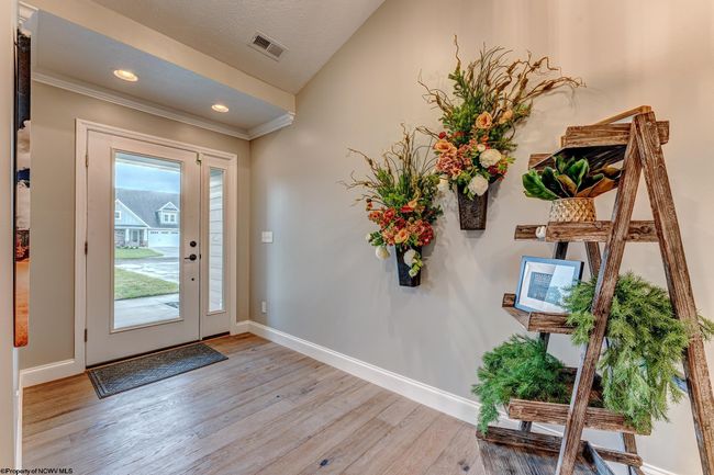 3 Cliff View Cir, House other with 3 bedrooms, 2 bathrooms and 3 parking in Morgantown WV | Image 5