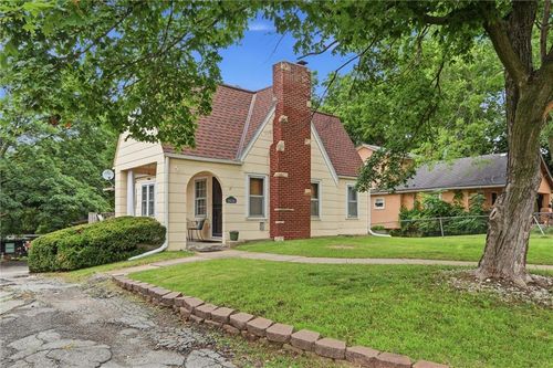3418 Everett Ave, Kansas City, KS, 66102-2328 | Card Image