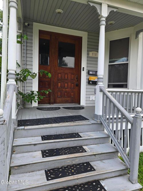 2-810 6th Ave, Troy, NY, 12182-2124 | Card Image